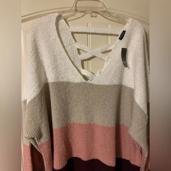 Torrid Criss Cross Back Sweater - Picture 7 of 13